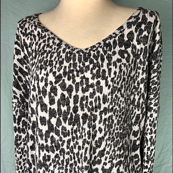 GEORGE- Animal Print Long Top - Picture 2 of 10